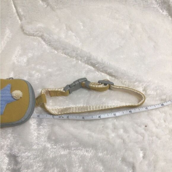 Yellow Backpack harness with leash size S NWOT - Picture 4 of 9